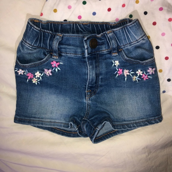 Baby Gap Little Girl Outfit - Picture 2 of 11